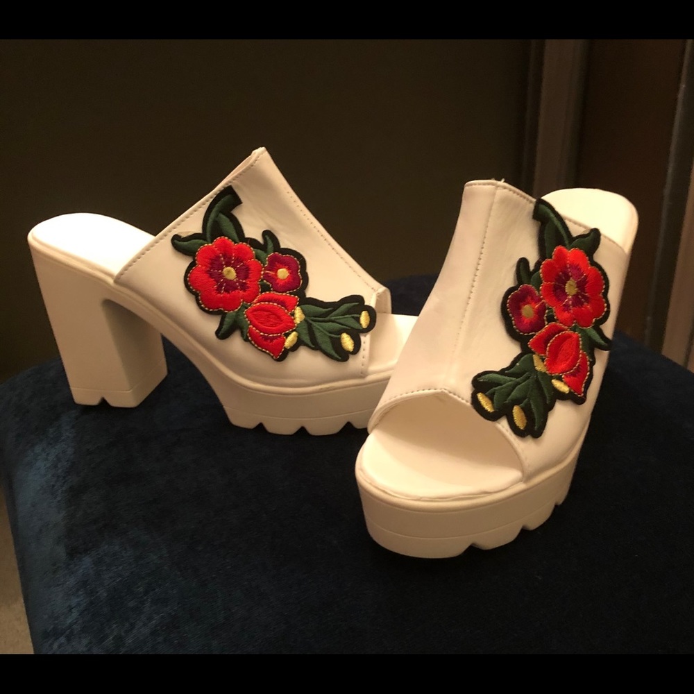 Platform shoes